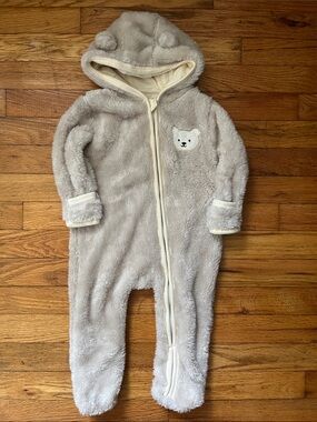 Fuzzy Bear Hooded One-Piece Jacket 12-18 months - Cream